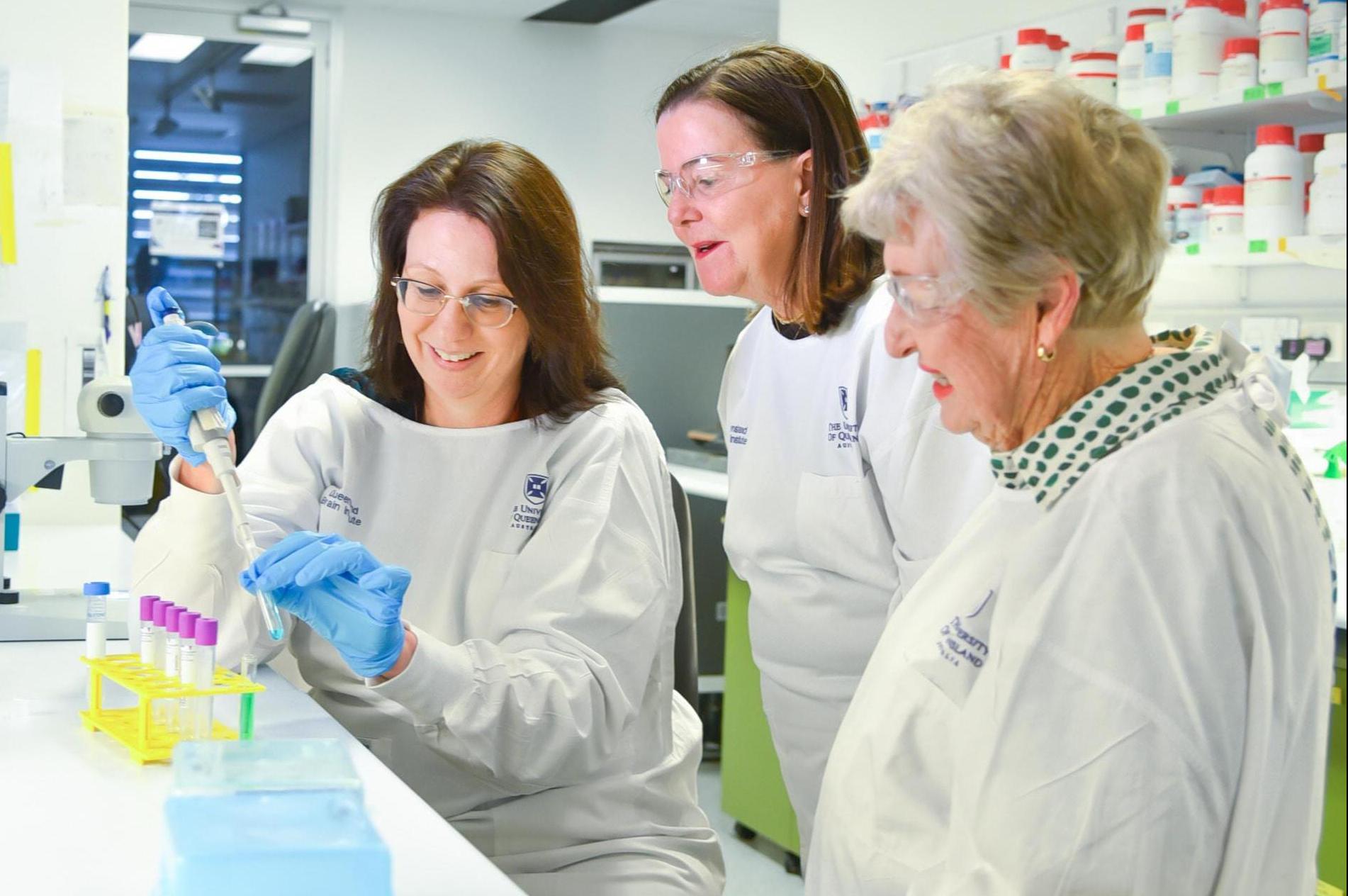 Tye lab with donors