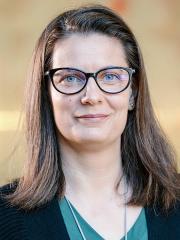 Dr Barbora Fulopova Dr Barbora Fulopova