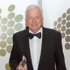 Founding director of QBI, Professor Perry Bartlett, has been awarded another prestigious honour.