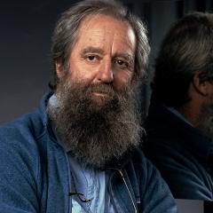 Emeritus Professor Jack Pettigrew