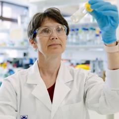 Researchers have discovered a link between obstructive sleep apnoea and an increased risk of developing dementia.