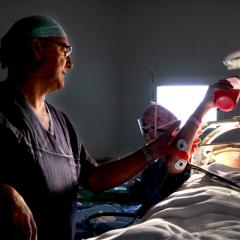 Professor Peter Silburn, a renowned neurologist, talks deep brain stimulation.