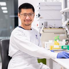 Zilong Du.